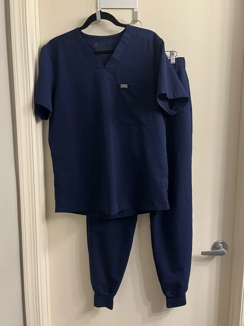 Figs Men’s Navy Blue Jogger Scrub Set Medium